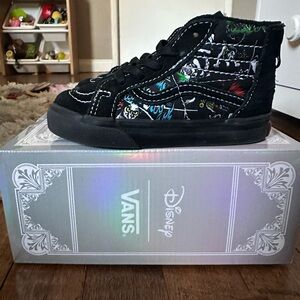 Disney Vans - toddler Size 7